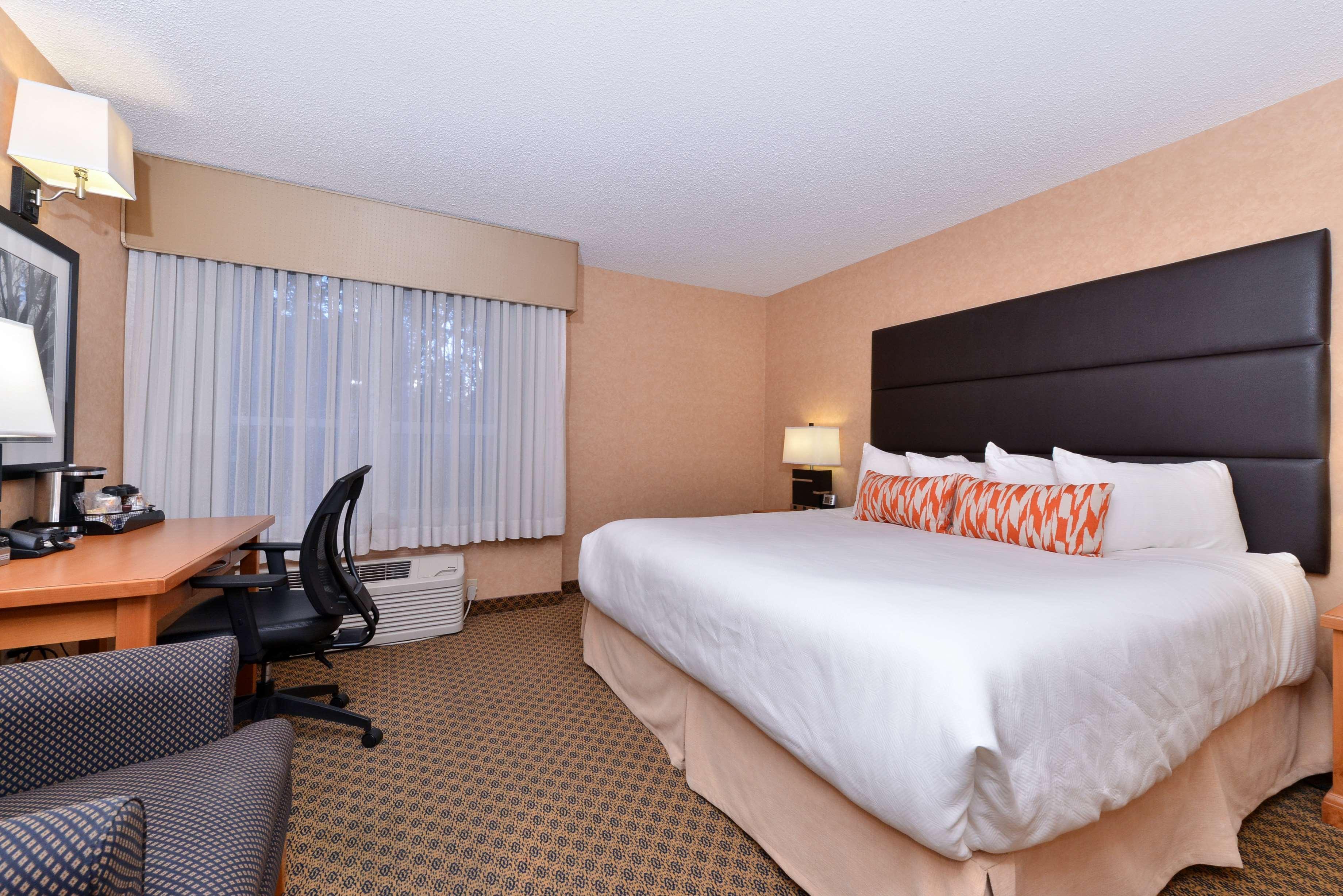Best Western Plus Regency Inn And Conference Centre Άμποτσφορντ Εξωτερικό φωτογραφία