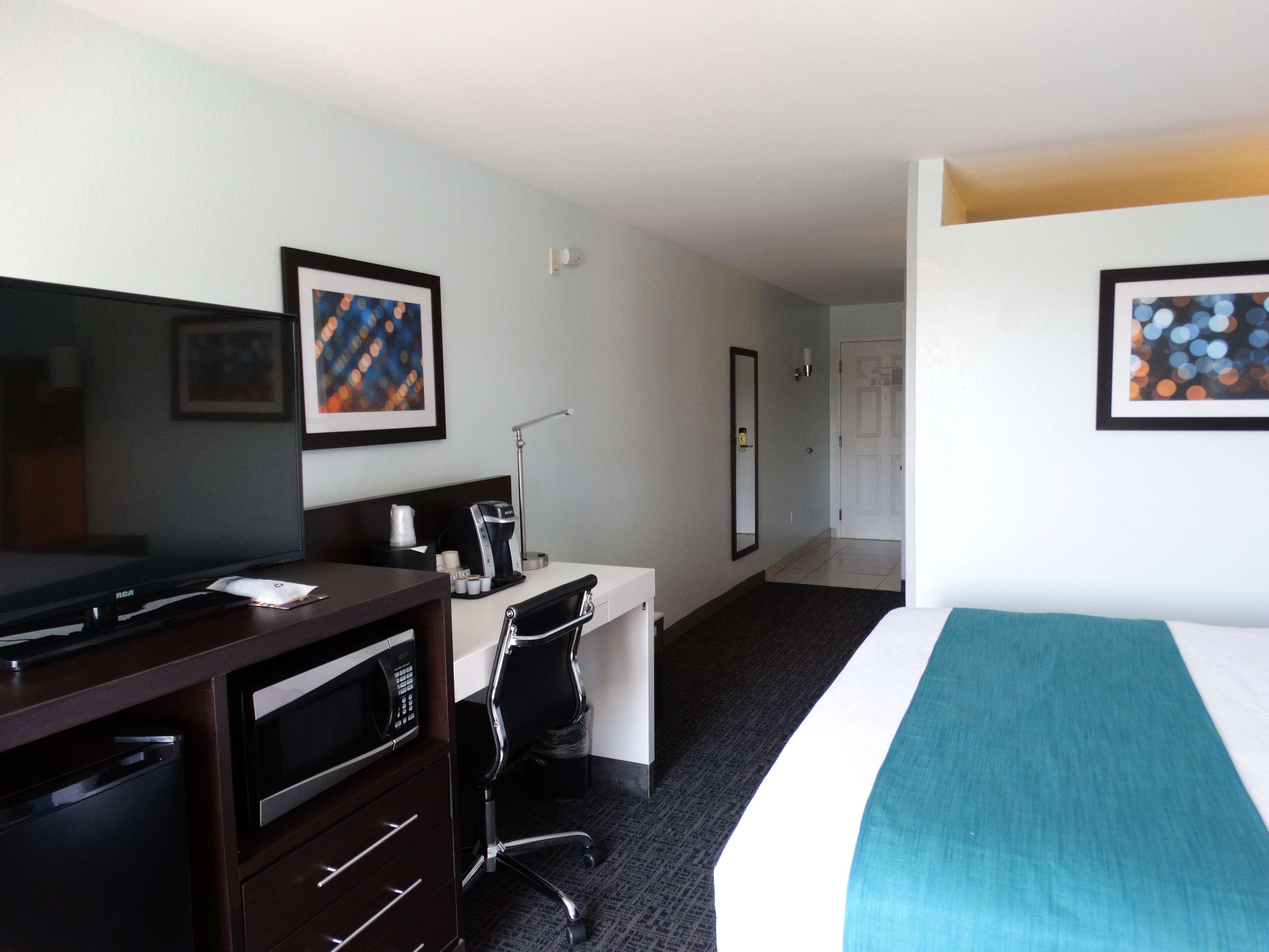 Best Western Plus Regency Inn And Conference Centre Άμποτσφορντ Εξωτερικό φωτογραφία