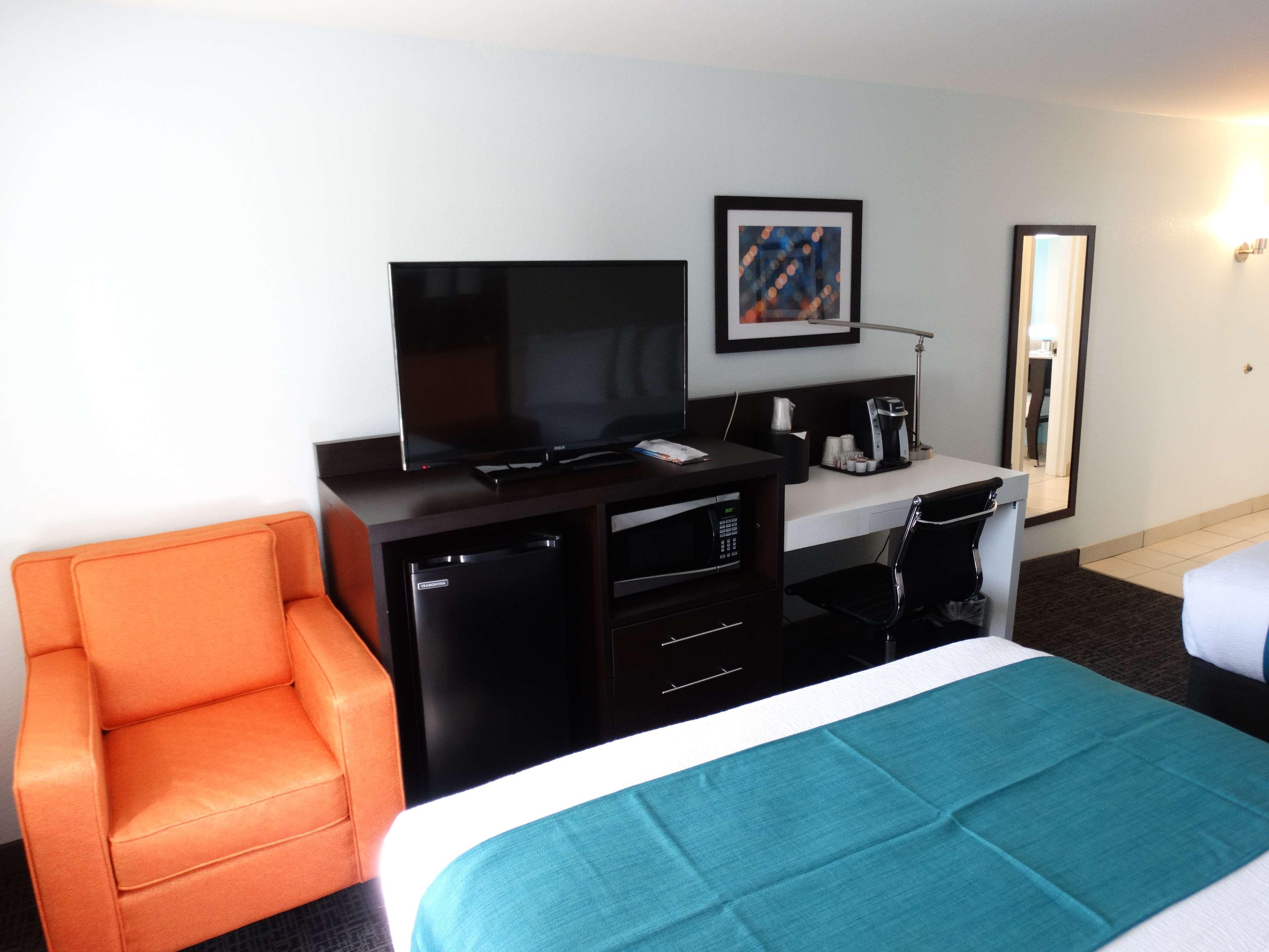 Best Western Plus Regency Inn And Conference Centre Άμποτσφορντ Εξωτερικό φωτογραφία